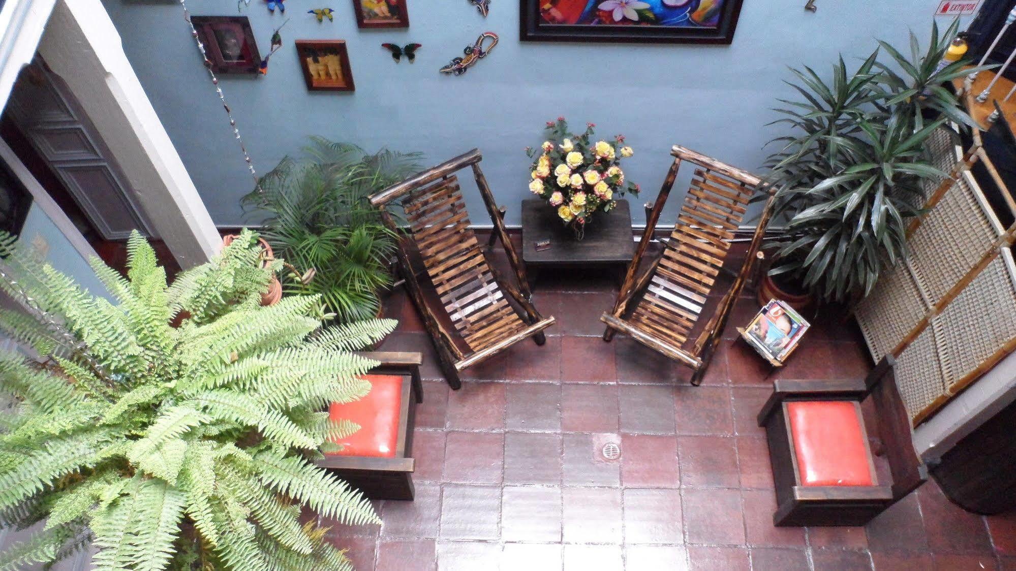 Zohar Hostel Bogota Exterior photo